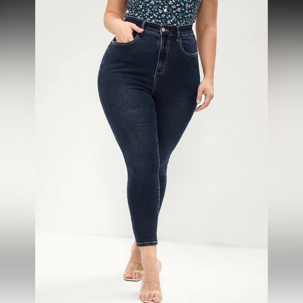 Skinny Very Stretchy High Rise Dark Wash Gap Proof Jeans